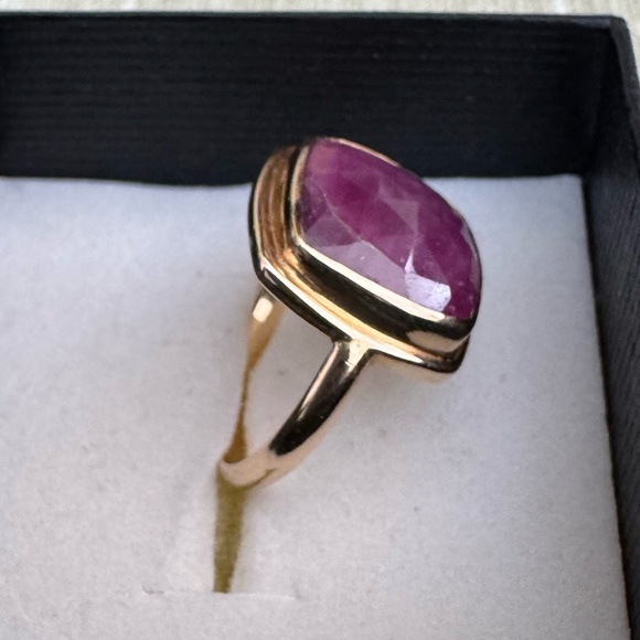 Natural raw 5 carat ruby set in 14k gold Designer! - Picture 2 of 3